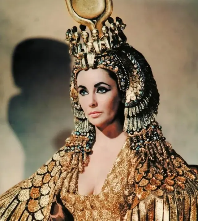 Illustration for “Elizabeth Taylor, a Goddess in Gold”