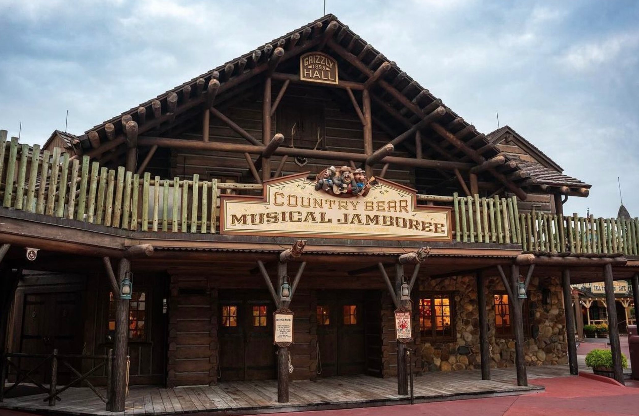 The Country Bear building exterior.